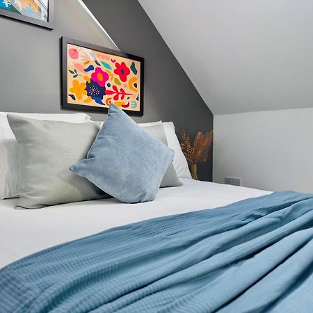 Bright Studio Loft 30Min To Central Londyn Zewnętrze zdjęcie