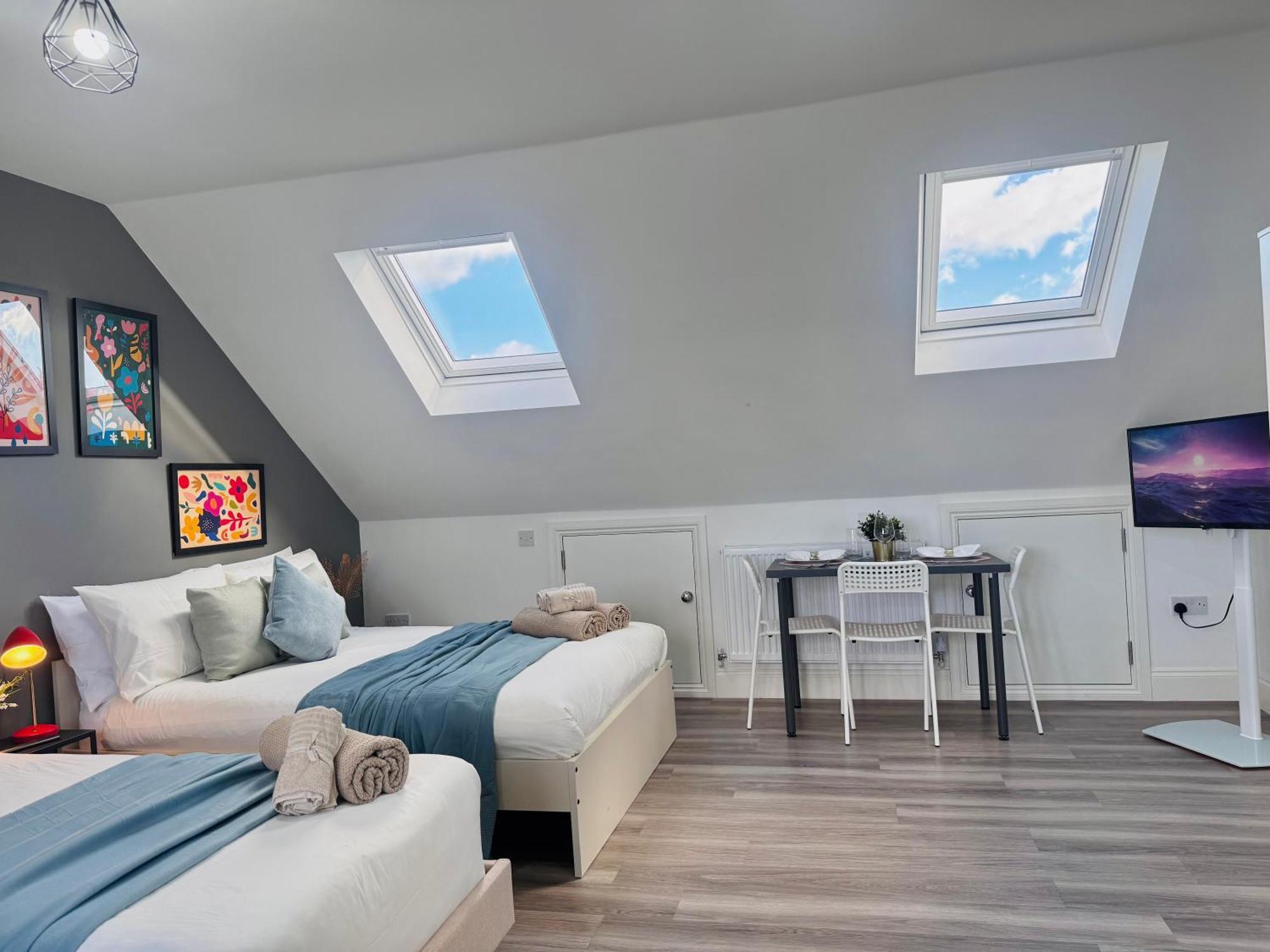 Bright Studio Loft 30Min To Central Londyn Zewnętrze zdjęcie