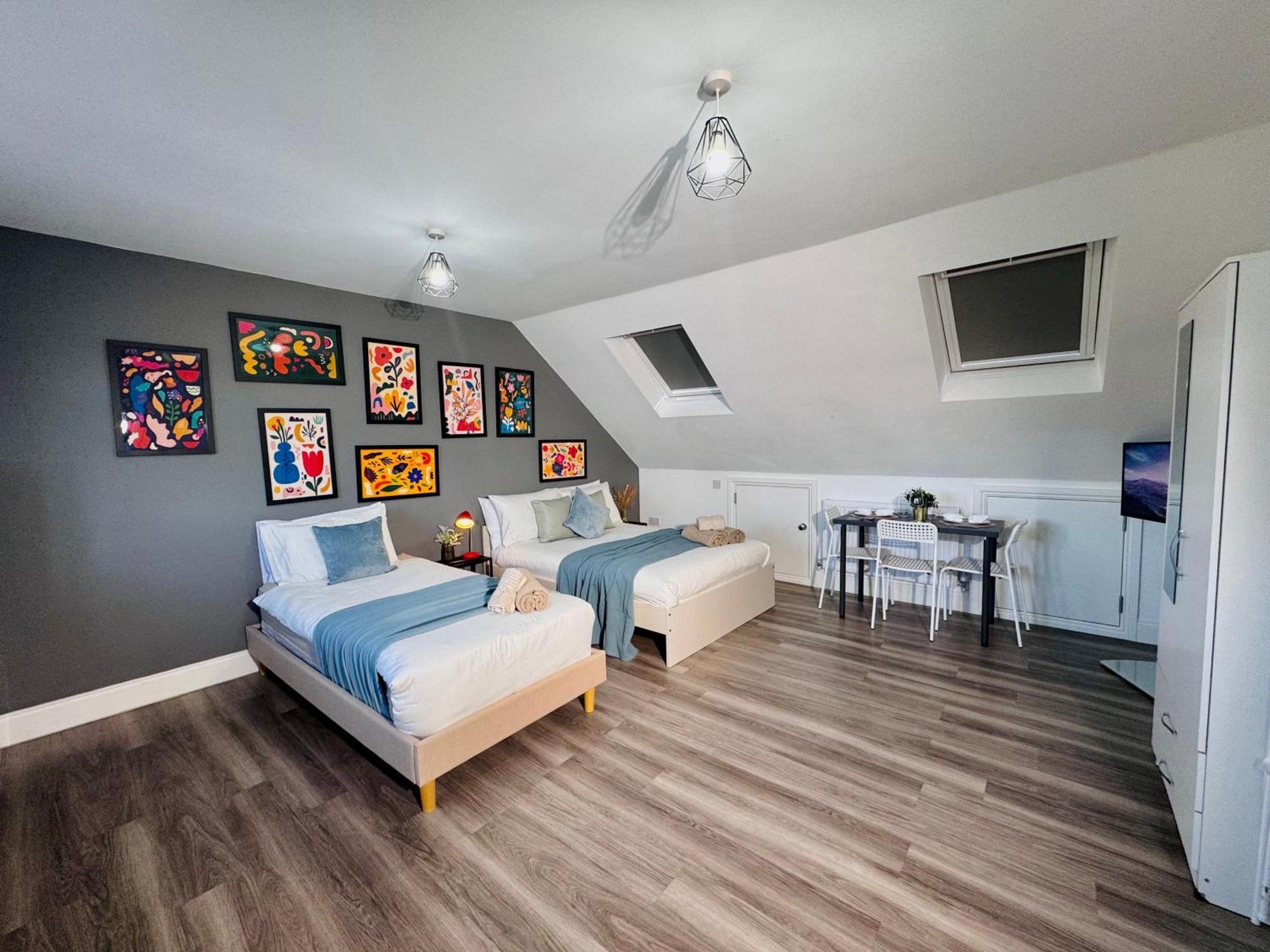 Bright Studio Loft 30Min To Central Londyn Zewnętrze zdjęcie