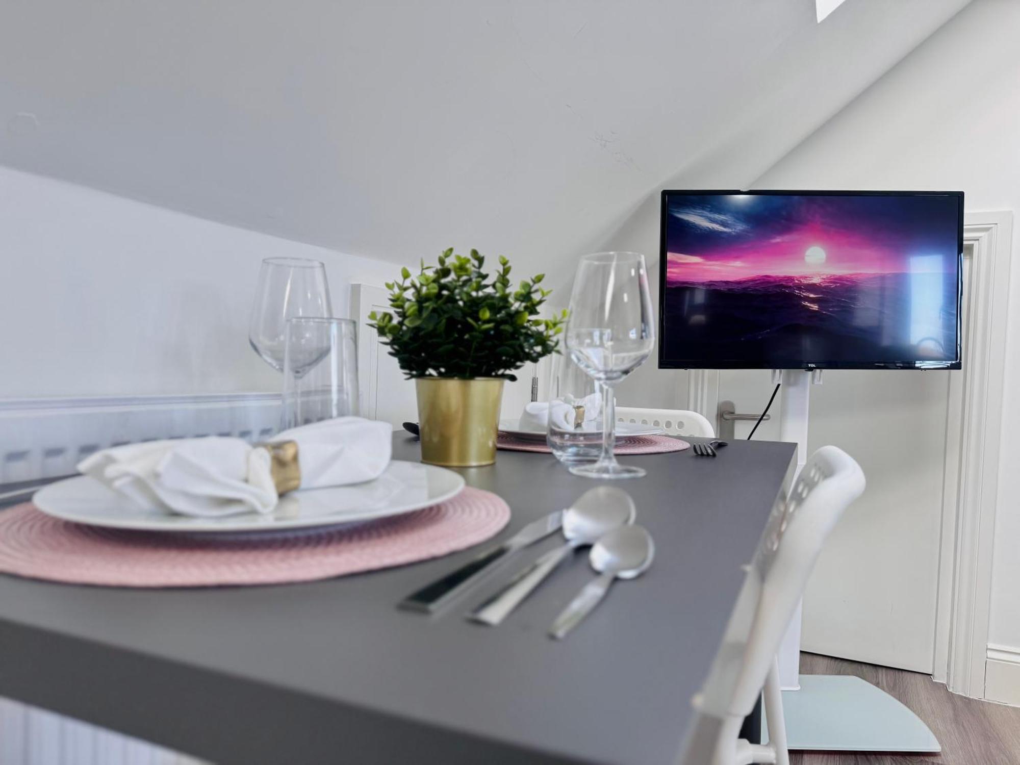 Bright Studio Loft 30Min To Central Londyn Zewnętrze zdjęcie
